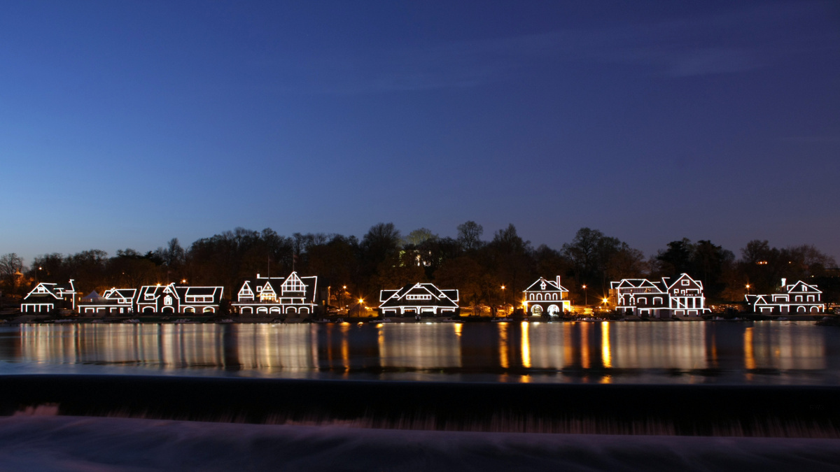 Boathouse Row: The Neon Jewel of the Schuylkill - Image 2