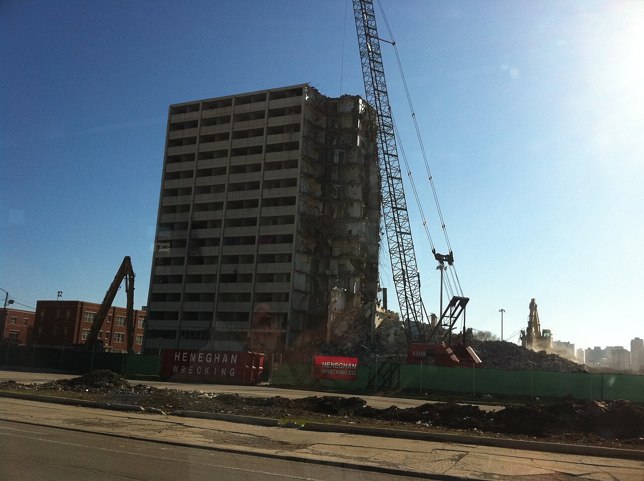 Cabrini-Green: The Housing Project That Defined a Generation of Urban Failure - Image 3