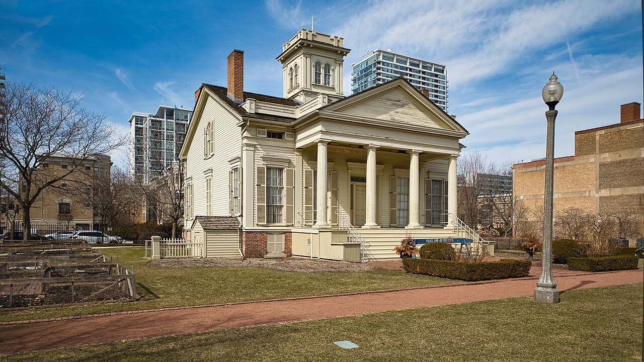 Clarke House: Chicago's Oldest House, Moved Twice - Image 1