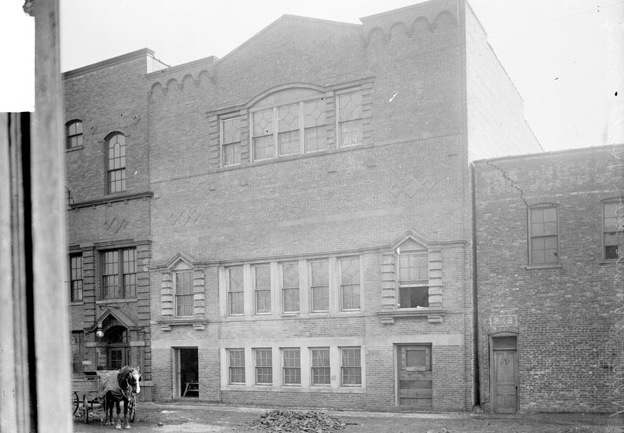 Hull House: The Settlement That Reshaped American Society - Image 2