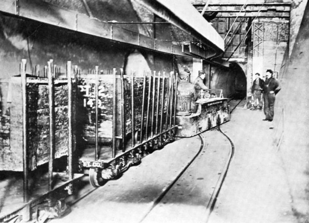 The Chicago Tunnels: 60 Miles of Secret Underground Freight Railways - Image 3