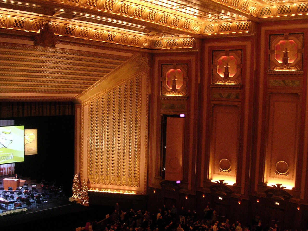 The Civic Opera Building: Insull's Throne, With Its Back to New York - Image 2