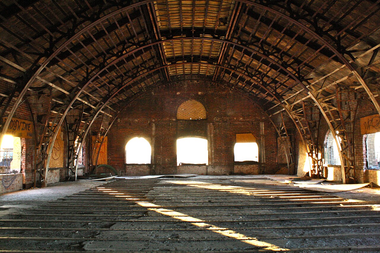 The Divine Lorraine Hotel: Resurrection of an Icon - Image 3
