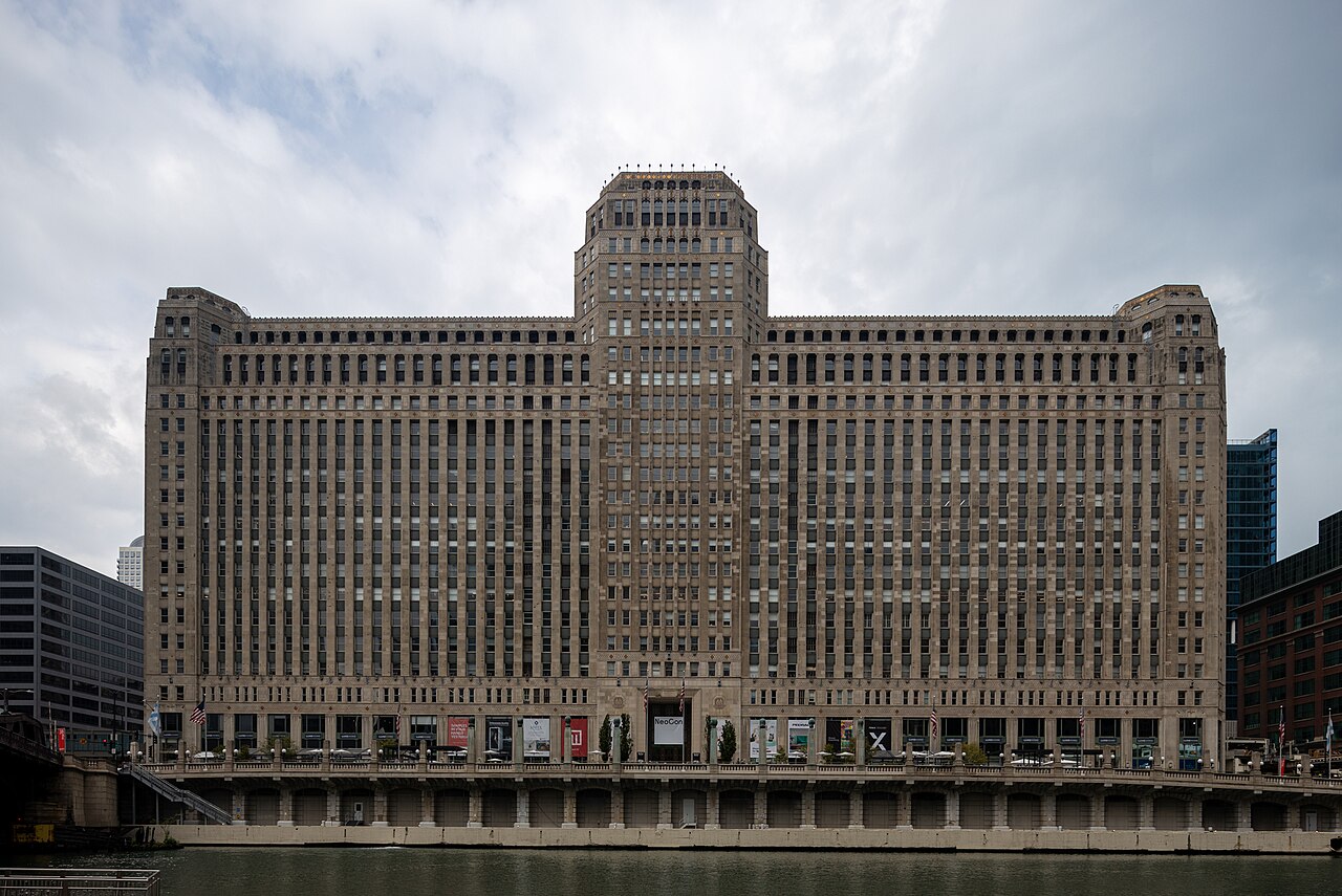 The Merchandise Mart: The Building Kennedy Bought for Pocket Change - Image 3