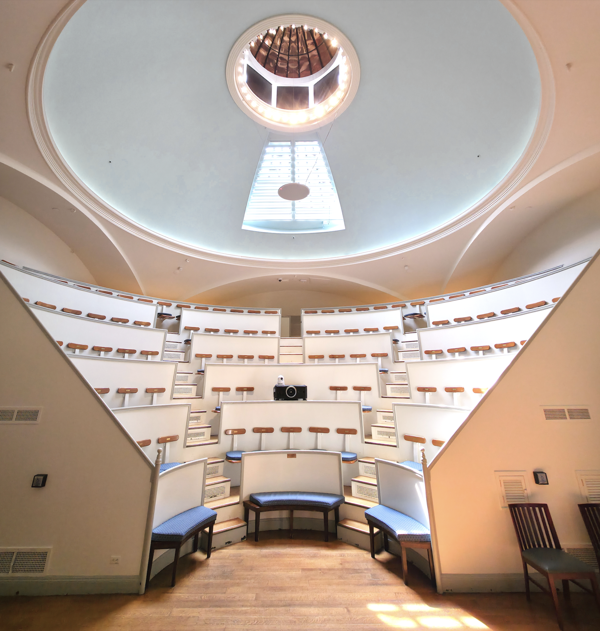 The Operating Room Where Surgery First Went Painless in Public - Image 1