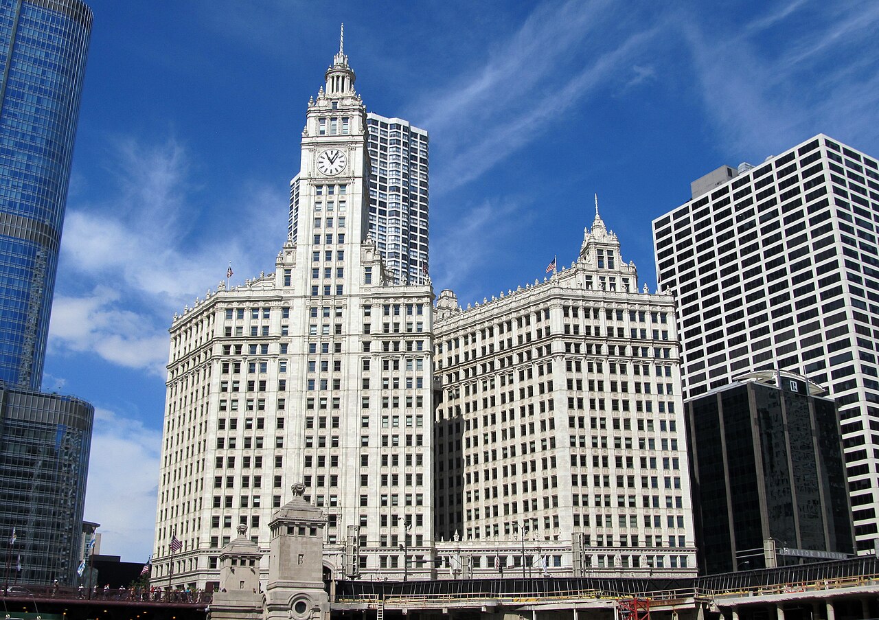 The Wrigley Building: The White Tower That Created the Magnificent Mile - Image 1